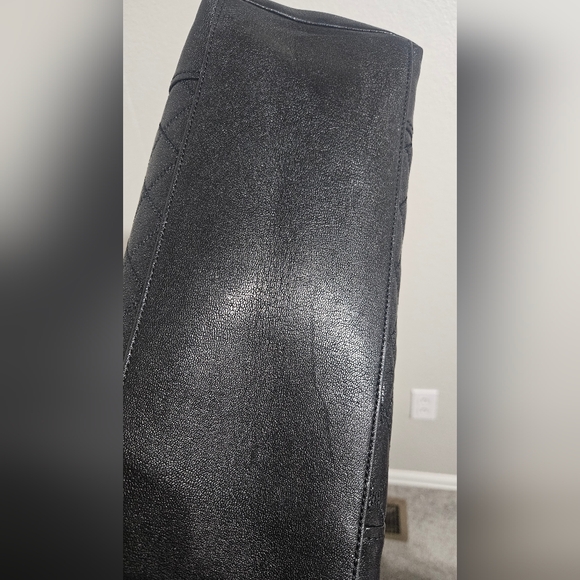 Tory Burch Bag - Picture 10 of 15